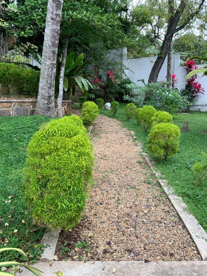 Lali Villa & Fruit Garden Galle Extérieur photo